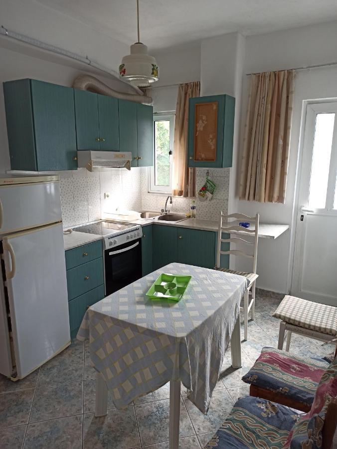 Anastasia - Efthimios Apartments Agios Konstantinos  Exteriör bild