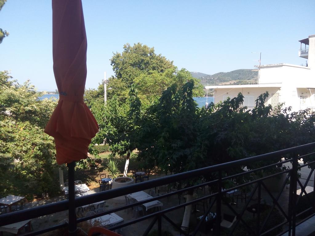 Anastasia - Efthimios Apartments Agios Konstantinos  Exteriör bild