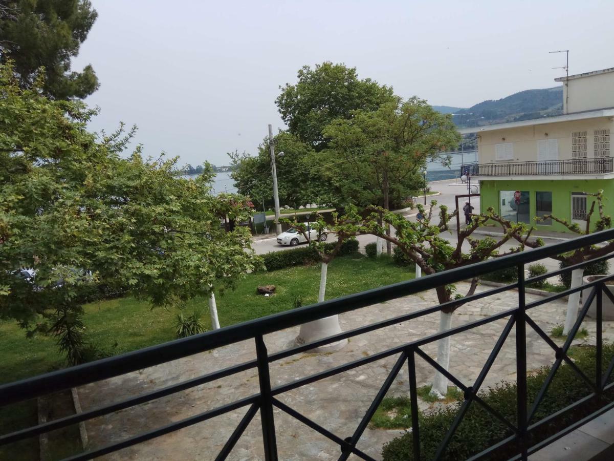 Anastasia - Efthimios Apartments Agios Konstantinos  Exteriör bild